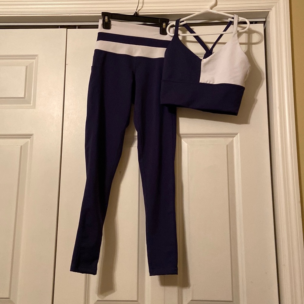 DYI Navy and White Women's Activewear Set Like New